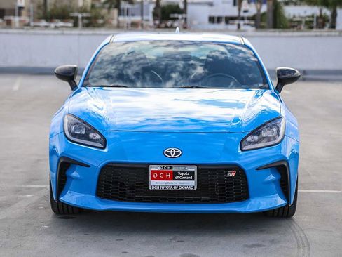 Used 2023 Toyota GR86 Premium image 3