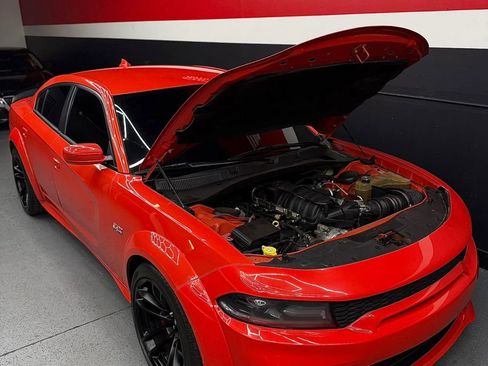 Used 2021 Dodge Charger Scat Pack RWD image 5