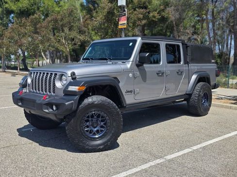 Used 2020 Jeep Gladiator Sport w/ Quick Order Package 24S AWD/4WD image 20