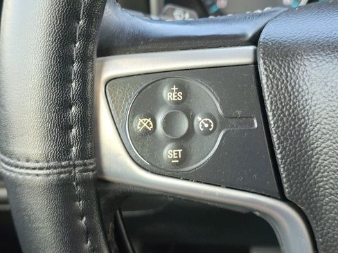 Used 2018 GMC Sierra 1500 SLT w/ SLT Premium Package image 19