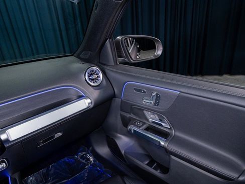 New 2026 Mercedes-Benz GLB 250 4MATIC image 26
