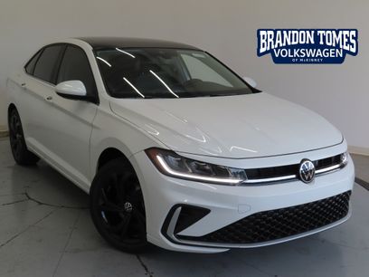 New 2025 Volkswagen Jetta SE