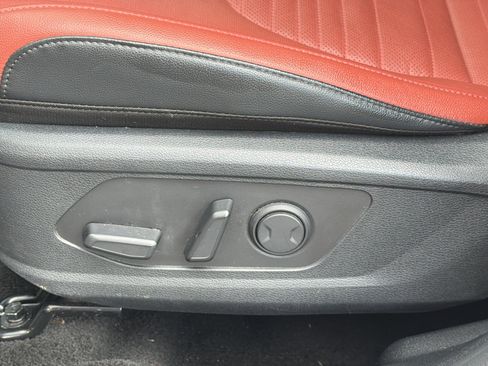 Used 2024 Kia Sportage SX FWD image 24