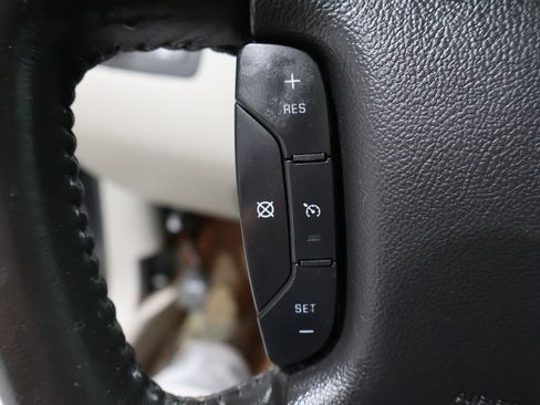 Used 2010 Chevrolet Impala LT w/ Luxury Edition Package image 29