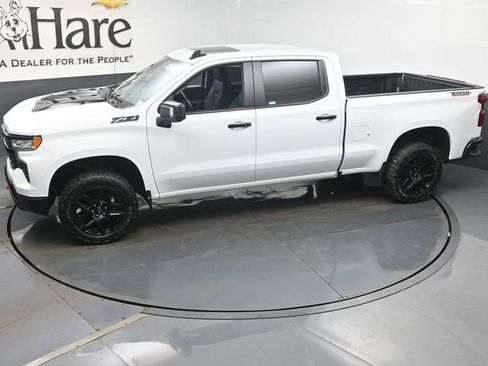 Used 2023 Chevrolet Silverado 1500 LT Trail Boss w/ LT Trail Boss Premium Package AWD/4WD image 56