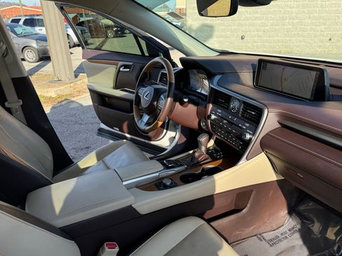 Used 2016 Lexus RX 350 FWD w/ Premium Package image 29