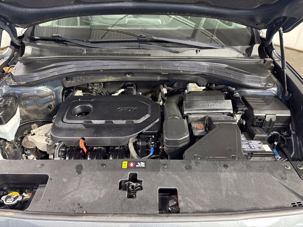 Used 2020 Hyundai Santa Fe SE AWD/4WD image 4