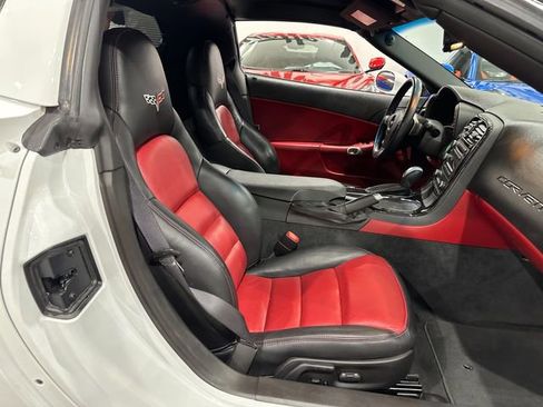 Used 2009 Chevrolet Corvette Coupe w/ Preferred Equipment Group image 13