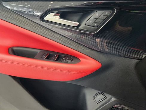 Used 2025 Chevrolet Blazer EV SS w/ Performance Package image 7