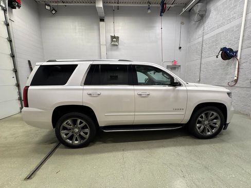 Used 2017 Chevrolet Tahoe Premier AWD/4WD image 3