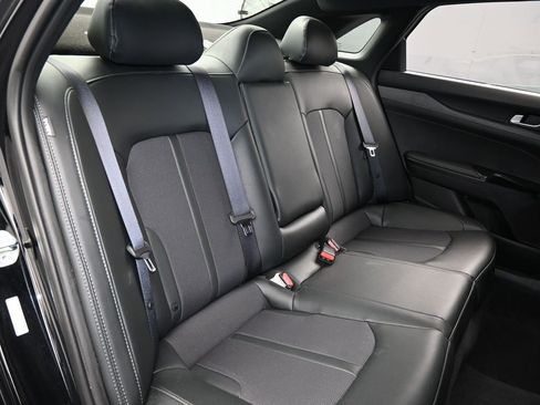 Used 2023 Kia K5 GT-Line image 40