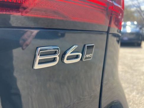 Certified 2025 Volvo V90 B6 Cross Country Ultra AWD/4WD image 16