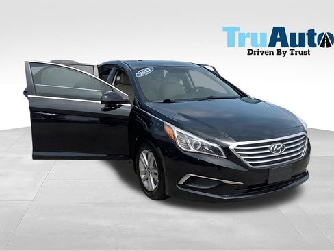 Used 2017 Hyundai Sonata SE FWD image 9