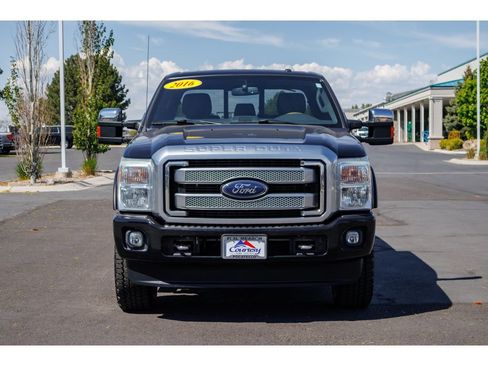 Used 2016 Ford F350 Platinum w/ FX4 Off-Road Package AWD/4WD image 8