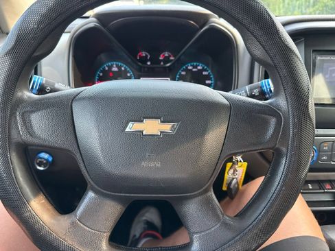Used 2016 Chevrolet Colorado W/T RWD image 9
