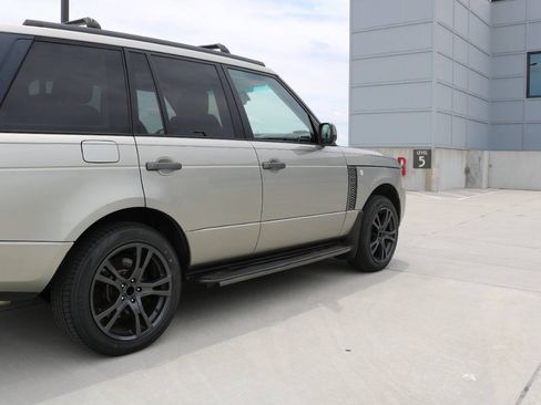 Used 2010 Land Rover Range Rover Supercharged AWD/4WD image 23