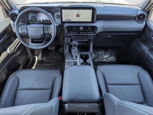 Certified 2024 Toyota Land Cruiser image 24