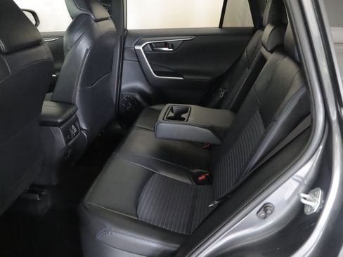 Used 2019 Toyota RAV4 XSE AWD/4WD image 11