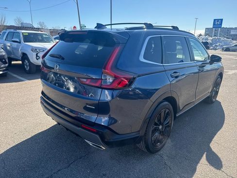 Used 2023 Honda CR-V Sport Touring image 9