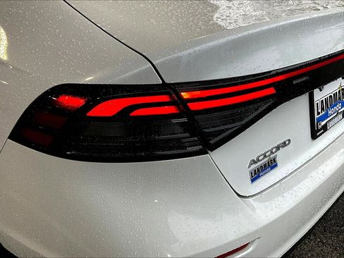 Certified 2023 Honda Accord EX image 31