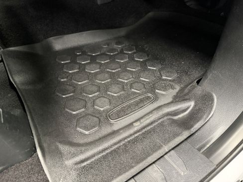 Used 2015 Ford F150 XLT w/ Equipment Group 302A Luxury image 22