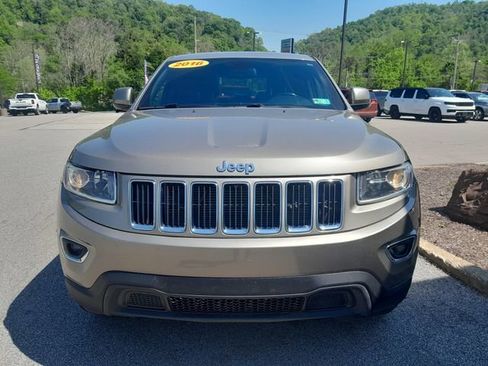 Used 2016 Jeep Grand Cherokee Laredo w/ Quick Order Package 23E AWD/4WD image 4