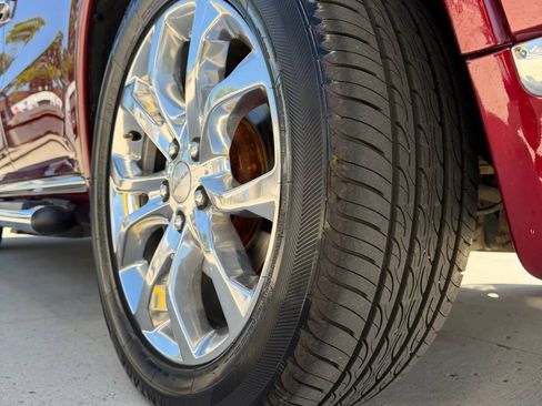 Used 2017 Dodge Durango Citadel w/ Technology Group AWD/4WD image 10