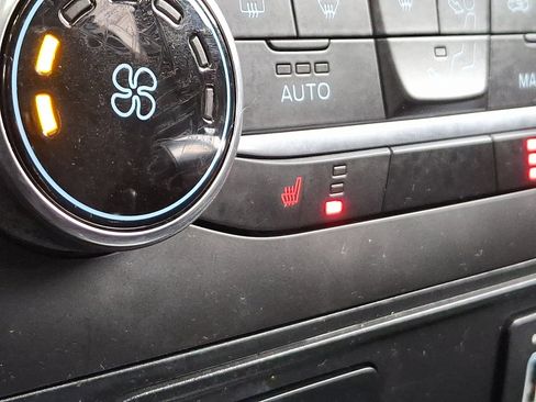 Used 2022 Ford EcoSport SE w/ SE Convenience Package image 25