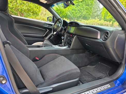 Used 2018 Subaru BRZ Premium w/ Popular Package #1 image 27