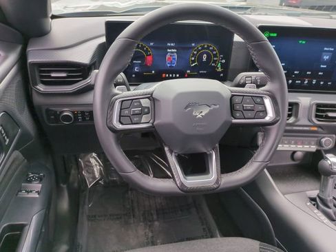 Used 2025 Ford Mustang GT image 18