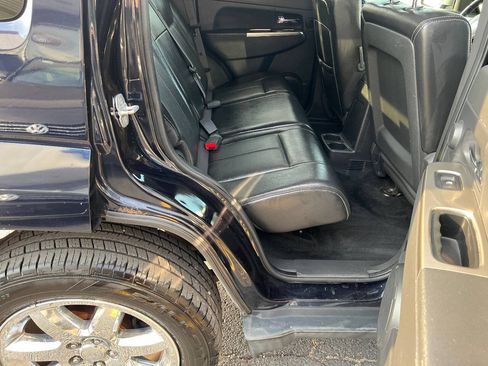 Used 2011 Jeep Liberty Limited w/ Tire & Wheel Group AWD/4WD image 26