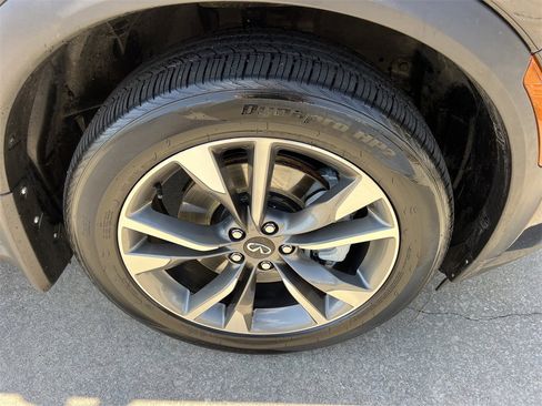 Used 2025 INFINITI QX60 Luxe w/ Cargo Package image 10