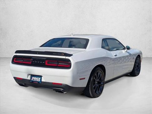Used 2023 Dodge Challenger R/T Scat Pack image 5