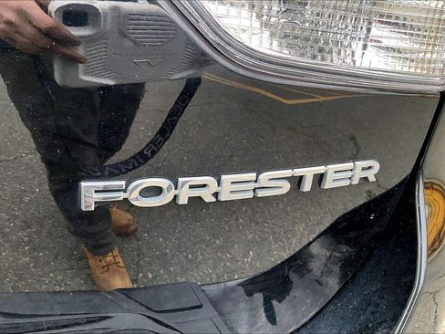 Used 2019 Subaru Forester w/ Alloy Wheel Package AWD/4WD image 10