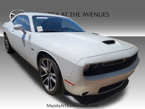 Used 2023 Dodge Challenger R/T image 8