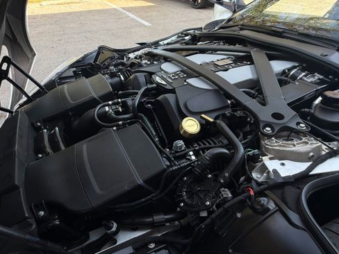 Used 2019 Aston Martin DBS Superleggera RWD image 62