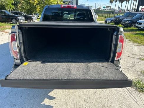 Used 2022 GMC Canyon AT4 w/ Trailering Package AWD/4WD image 7