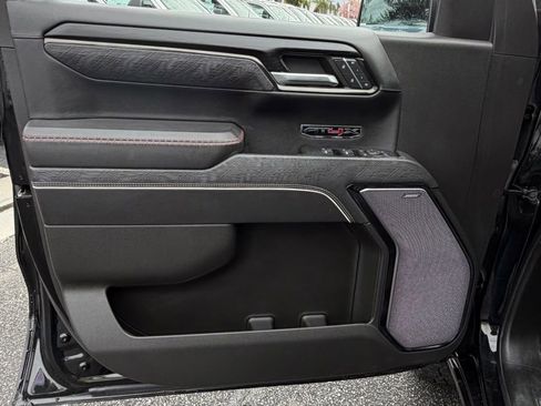 Used 2024 GMC Sierra 1500 AT4X image 13