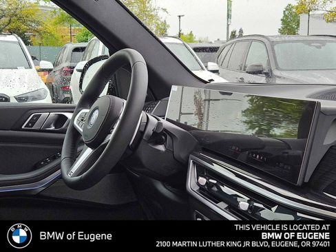 New 2026 BMW X5 xDrive50e w/ M Sport Package AWD/4WD image 12
