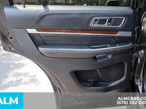 Used 2016 Ford Explorer Platinum AWD/4WD image 21