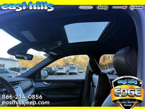 New 2025 Jeep Grand Cherokee L Altitude image 6