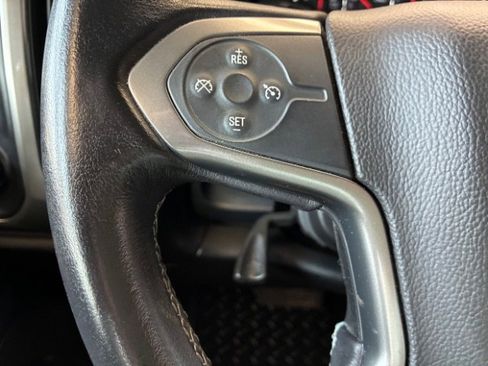 Used 2018 Chevrolet Silverado 1500 LT w/ All Star Edition image 18