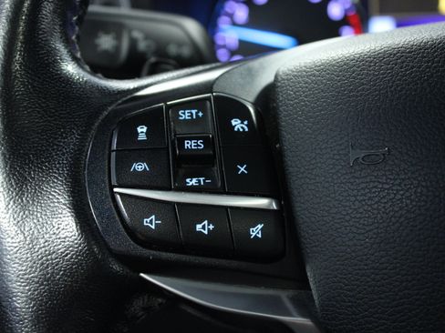 Used 2020 Ford Explorer Limited RWD image 21