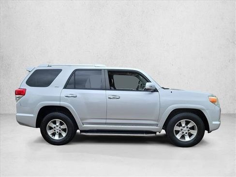 Used 2012 Toyota 4Runner SR5 w/ Premium Pkg RWD image 4