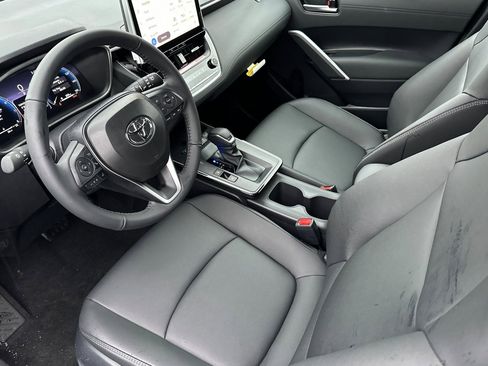 New 2026 Toyota Corolla Cross XLE image 12