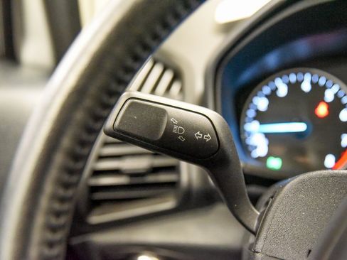 Used 2019 Ford EcoSport SE image 21