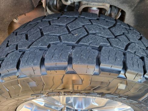 Used 2020 GMC Sierra 2500 Denali w/ Denali Ultimate Package image 9