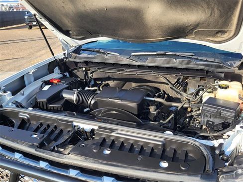 Used 2020 Chevrolet Silverado 2500 LTZ w/ LTZ Convenience Package image 33