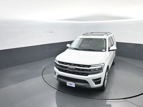 Certified 2024 Ford Expedition Limited image 23