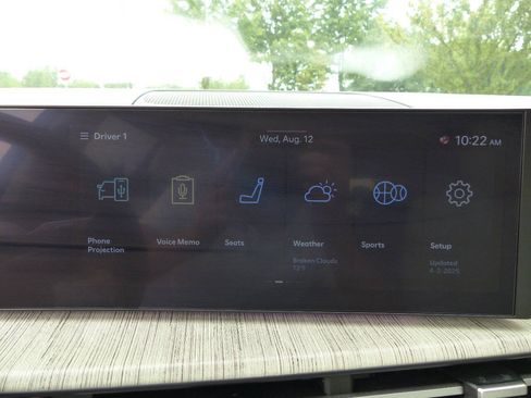 Used 2025 Hyundai Santa Fe Calligraphy AWD/4WD image 42